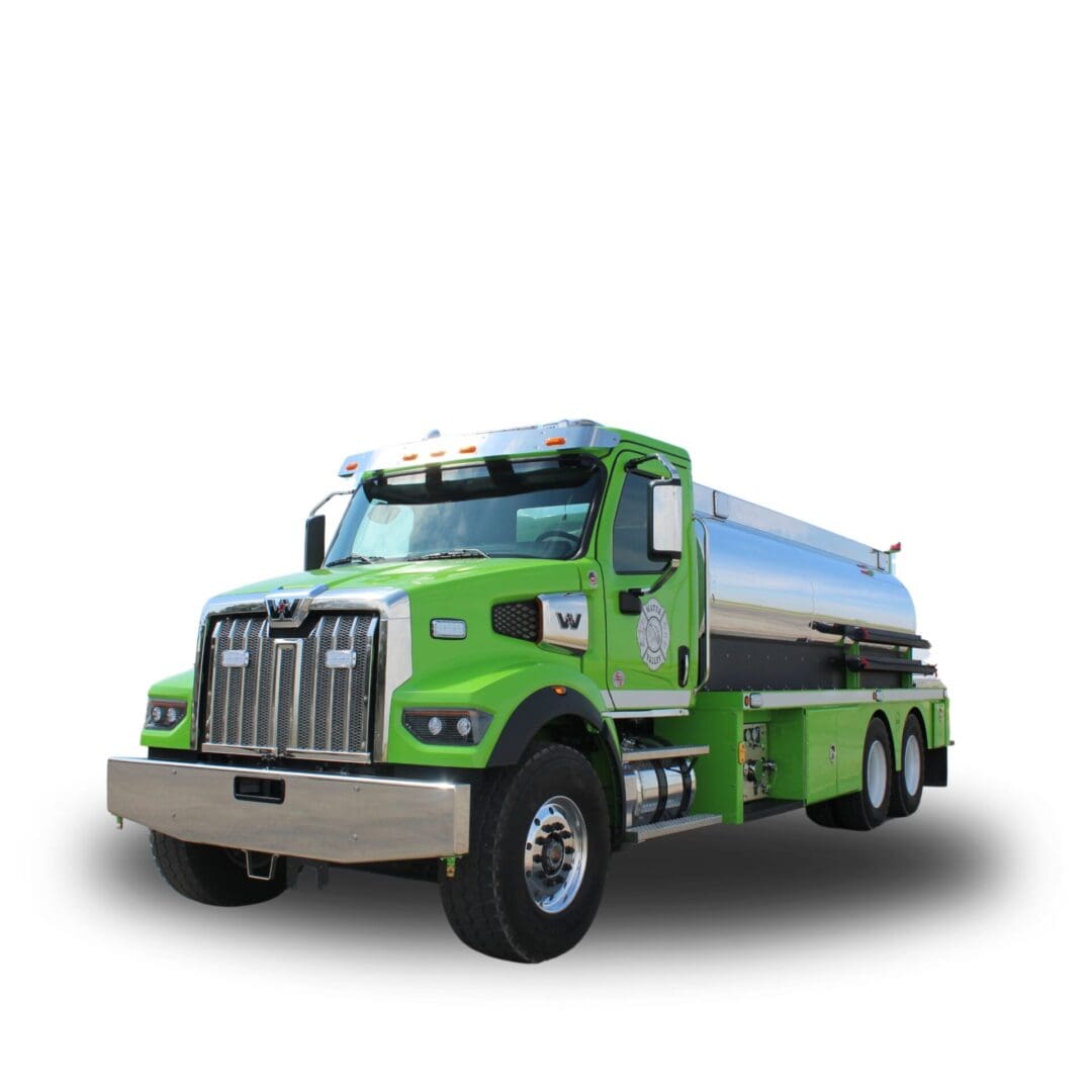 Green fire truck with water tank.